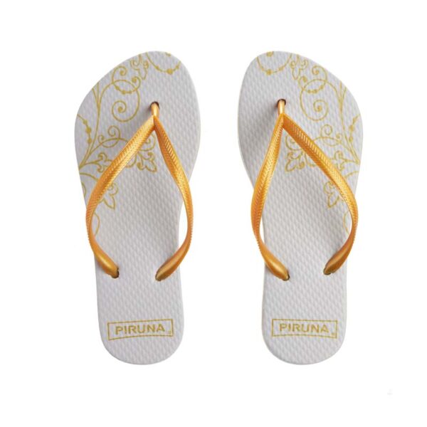 Basic Brazilian Flip Flops – Gold Lirium – Piruna